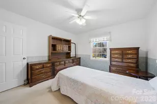 916 Plantation Dr, Lenoir, NC 28645 - Photo 18