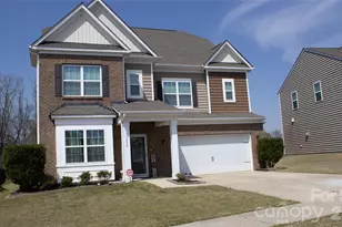 13430 Canterbury Castle Dr, Charlotte, NC 28273 - Photo 2