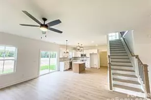 3045 Swallowtail Ln, Kannapolis, NC 28083 - Photo 6