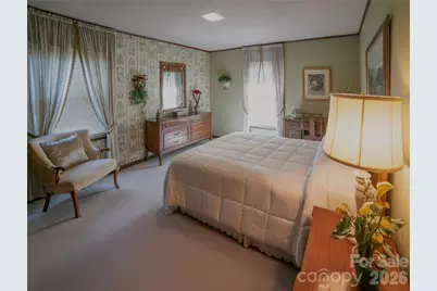 1015 Woodbine Place NE, Lenoir, NC 28645 - Photo 26