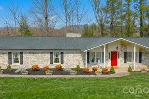 1015 Woodbine Pl NE, Lenoir, NC 28645 - Photo 1