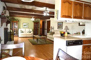 1015 Woodbine Pl NE, Lenoir, NC 28645 - Photo 16