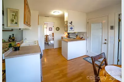 1015 Woodbine Place NE, Lenoir, NC 28645 - Photo 14