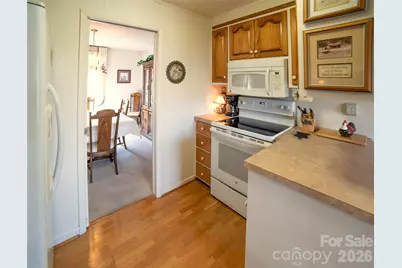 1015 Woodbine Place NE, Lenoir, NC 28645 - Photo 14