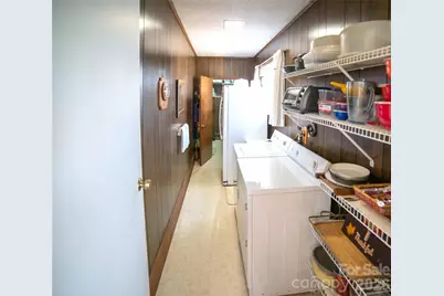 1015 Woodbine Place NE, Lenoir, NC 28645 - Photo 20