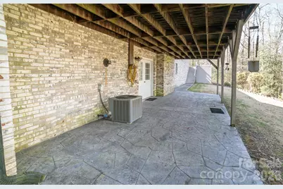 1015 Woodbine Place NE, Lenoir, NC 28645 - Photo 32