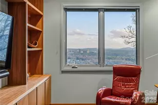 102 Horizon Hill Rd, Asheville, NC 28804 - Photo 30