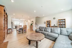 2025 Evolve Wy, Charlotte, NC 28205 - Photo 10