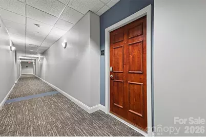 300 W 5th Street #336, Charlotte, NC 28202 - Photo 4