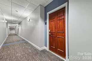 300 W 5th St, Charlotte, NC 28202 - Photo 4