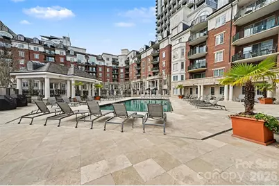 300 W 5th Street #336, Charlotte, NC 28202 - Photo 2