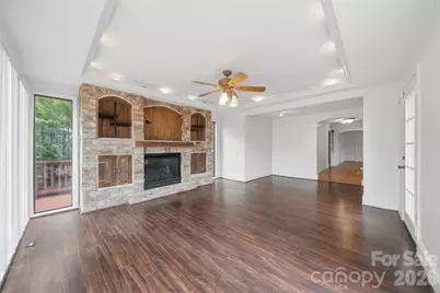 209 Abernathy Street NW, Lenoir, NC 28645 - Photo 18