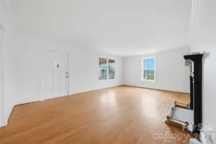 209 Abernathy St NW, Lenoir, NC 28645 - Photo 6