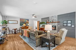 4 Western View St, Black Mountain, NC 28711 - Photo 8