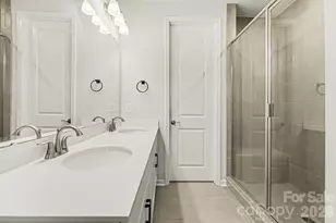 5128 Somerset Hill Ln, Charlotte, NC 28269 - Photo 16