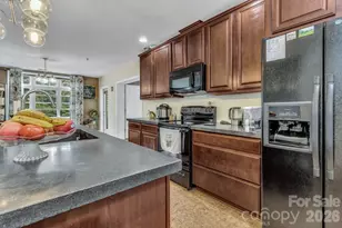 400 Skyloft Dr, Asheville, NC 28801 - Photo 12