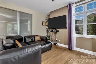 400 Skyloft Dr, Asheville, NC 28801 - Photo 16