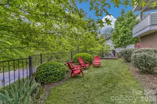 400 Skyloft Dr, Asheville, NC 28801 - Photo 38