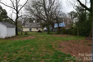 207 Magnolia St, Gaffney, SC 29340 - Photo 4