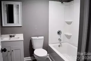 207 Magnolia St, Gaffney, SC 29340 - Photo 12