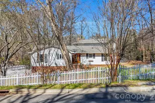 408 Wilby Dr, Charlotte, NC 28270 - Photo 2