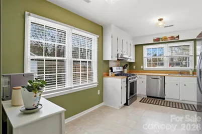 2700 Lytham Drive, Charlotte, NC 28210 - Photo 12