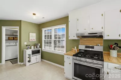 2700 Lytham Drive, Charlotte, NC 28210 - Photo 14