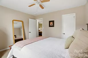 2700 Lytham Dr, Charlotte, NC 28210 - Photo 22