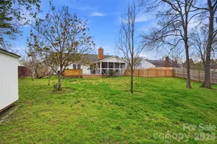 2700 Lytham Dr, Charlotte, NC 28210 - Photo 38