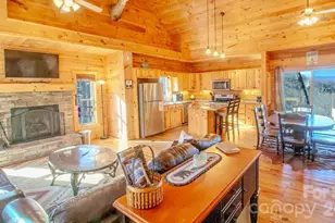 187 Gardeners Cv, Whittier, NC 28789 - Photo 6