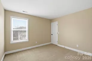 2405 Harwood Hills Ln, Charlotte, NC 28214 - Photo 38