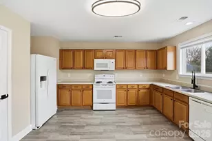 2405 Harwood Hills Ln, Charlotte, NC 28214 - Photo 18