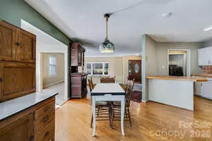 188 Oak Forest Cir, Gaffney, SC 29341 - Photo 8