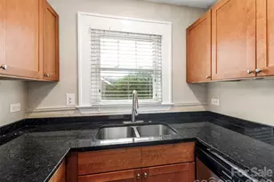 1760 Merriman Ave, Charlotte, NC 28203 - Photo 16