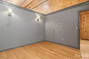 191 N Fork Rd, Burnsville, NC 28714 - Photo 22