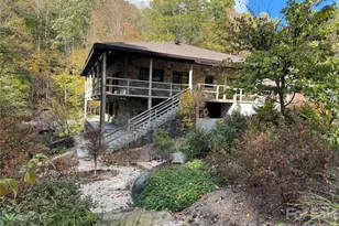 191 N Fork Rd, Burnsville, NC 28714 - Photo 6