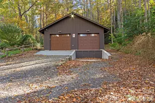 191 N Fork Rd, Burnsville, NC 28714 - Photo 40