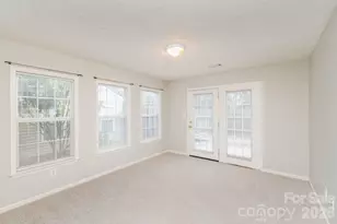 215 E Middlebury Ln SW, Aiken, SC 29803 - Photo 16