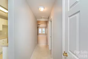 215 E Middlebury Ln SW, Aiken, SC 29803 - Photo 4