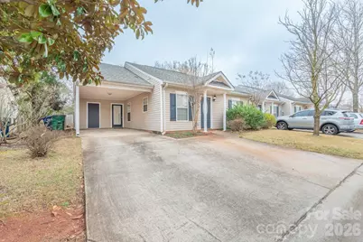 215 E Middlebury Lane SW, Aiken, SC 29803 - Photo 2