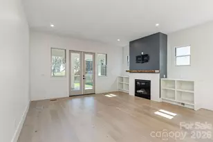 40 Hidden Pond Ln, Brevard, NC 28712 - Photo 14