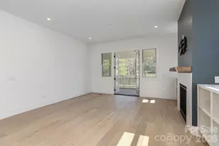 40 Hidden Pond Ln, Brevard, NC 28712 - Photo 10