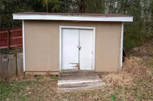 813 Severt Circle NE, Lenoir, NC 28645 - Photo 6