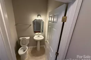 3338 Crutchfield Pl, Charlotte, NC 28213 - Photo 20