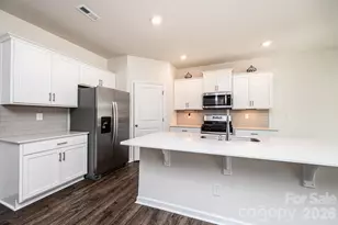 3843 Rosewood Dr, Mount Holly, NC 28120 - Photo 12