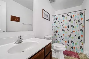 2419 Impatien Drive, Charlotte, NC 28215 - Photo 22