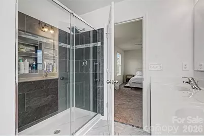 2419 Impatien Drive, Charlotte, NC 28215 - Photo 18