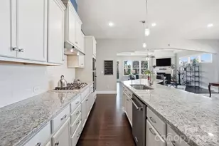 10046 Fox Trotter Ln, Midland, NC 28107 - Photo 18