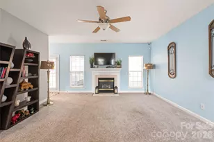12205 Westbury Glen Ct, Charlotte, NC 28262 - Photo 14