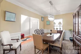 12205 Westbury Glen Ct, Charlotte, NC 28262 - Photo 10